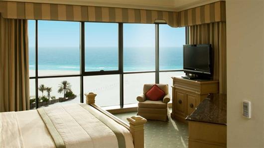 Le Royal Meridien Beach Resort & Spa
